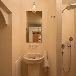فيلة Aghioti *